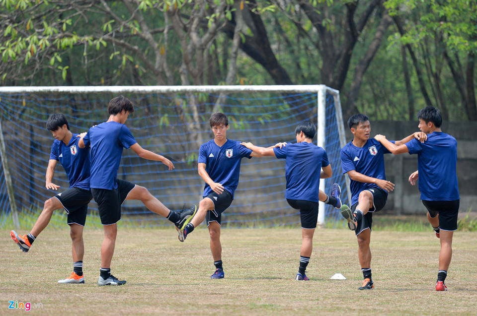 Cầu thủ Nhật Bản thoải mái trước đại chiến với Olympic Việt Nam