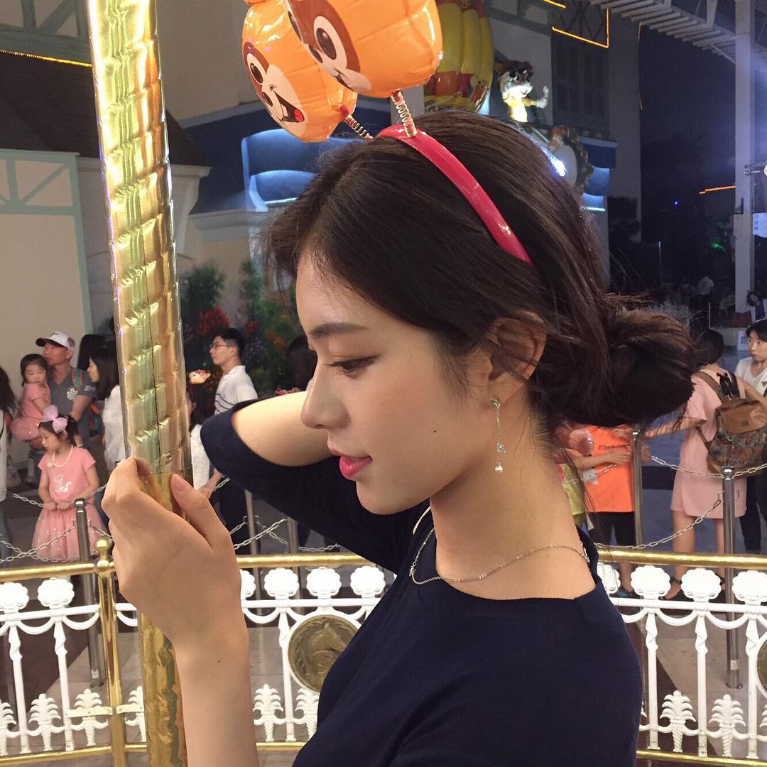 Cô bạn Hàn Quốc chiếm spotlight MXH nhờ sở hữu nụ cười đẹp như nắng