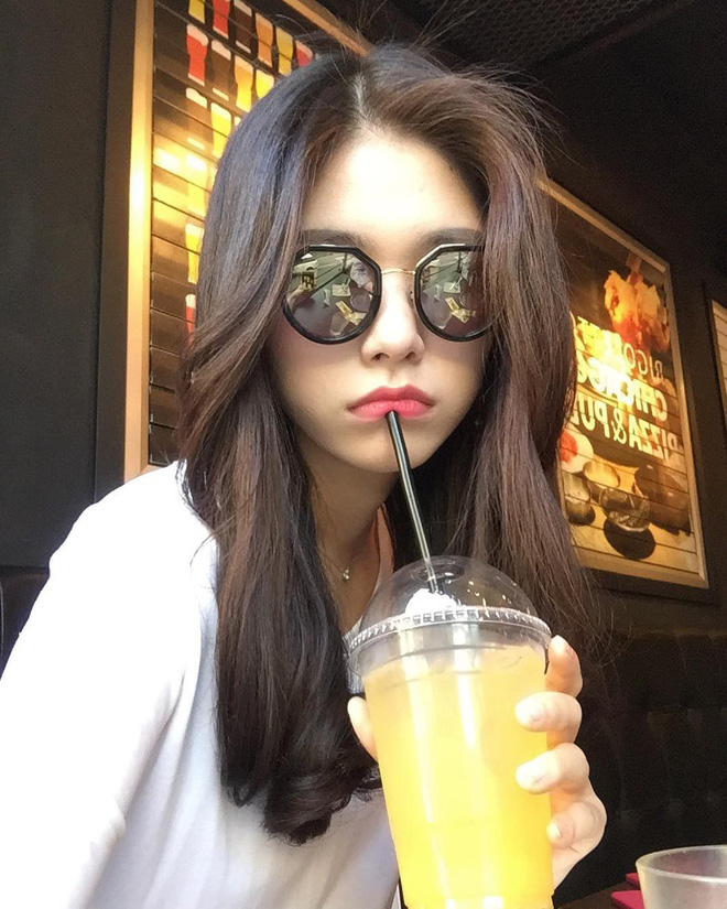 Cô bạn Hàn Quốc chiếm spotlight MXH nhờ sở hữu nụ cười đẹp như nắng