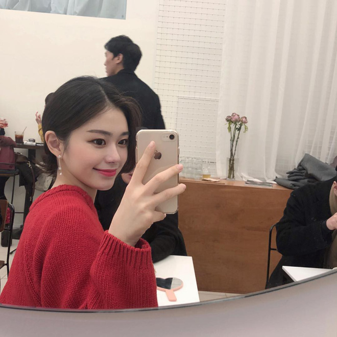 Cô bạn Hàn Quốc chiếm spotlight MXH nhờ sở hữu nụ cười đẹp như nắng