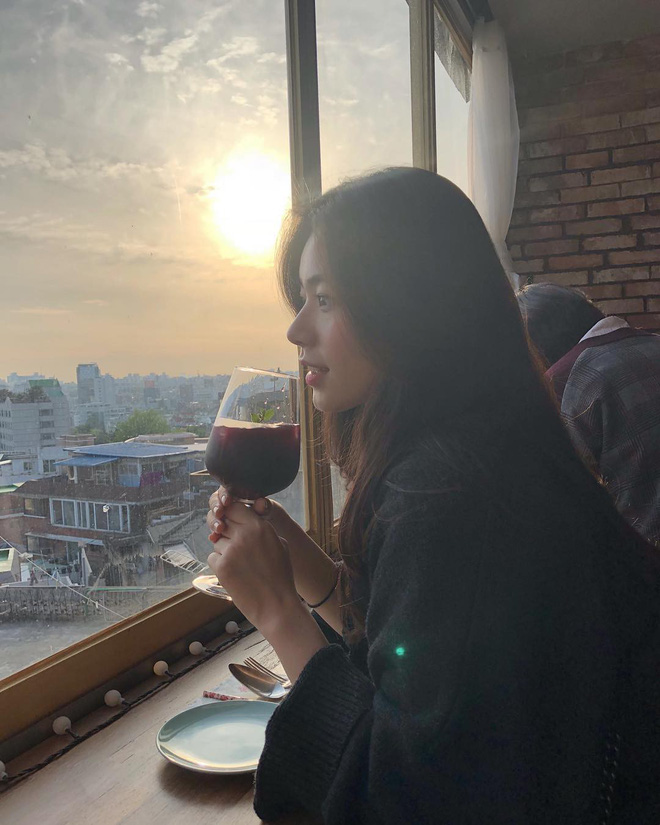 Cô bạn Hàn Quốc chiếm spotlight MXH nhờ sở hữu nụ cười đẹp như nắng