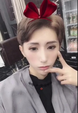 Giới trẻ sẵn sàng đập mặt xây lại để đẹp như hình selfie