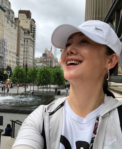 Sau 20 năm, Lệnh phi Ngụy Anh Lạc của phim Hoàn Châu cách cách bây giờ ra sao?