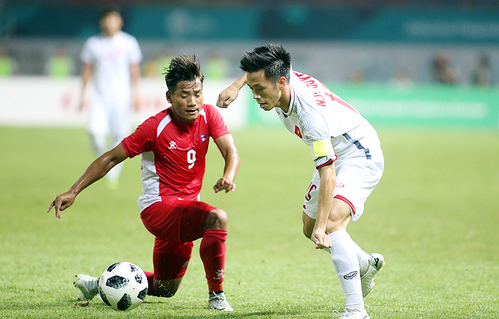 Văn Quyết tiếc khi không vượt được Nhật Bản về số bàn thắng