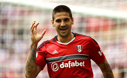 Tottenham giành ba điểm trong ngày Harry Kane giải lời nguyền tháng Tám