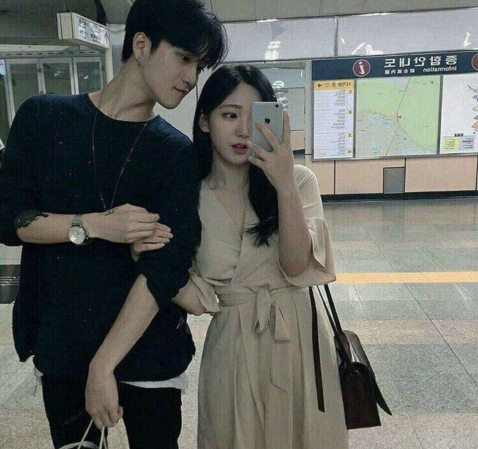 Quá tin tưởng người yêu, chàng trai bị cắm sừng 2 tháng mà không hề hay biết