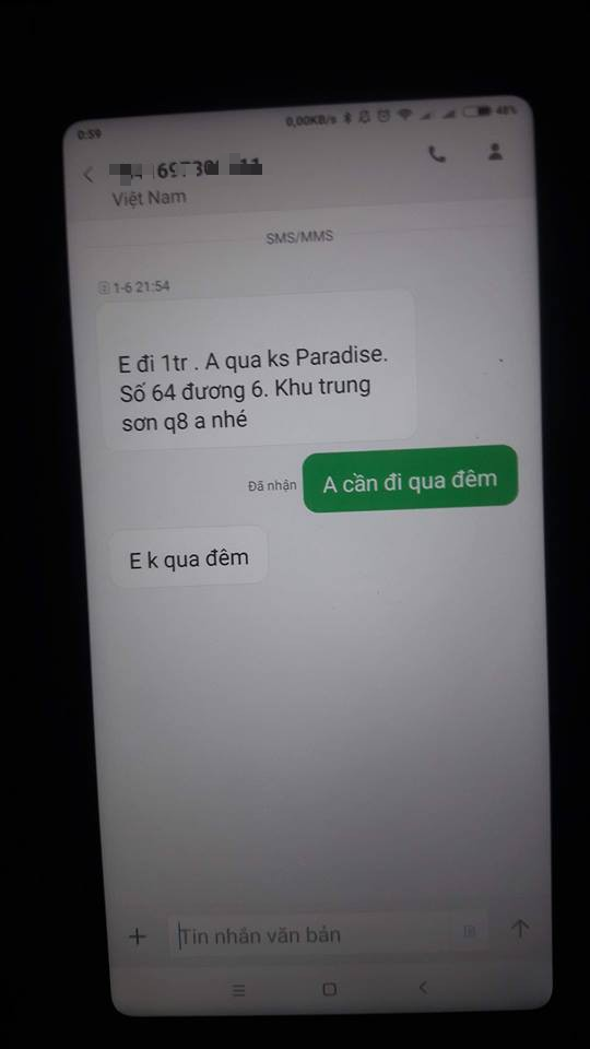 Dù xinh đẹp trẻ trung chẳng kém hot girl, cô vợ này vẫn cay đắng ra đi sau khi chồng nhắn tin rủ gái lạ qua đêm