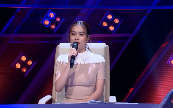 The Debut tập 11: Hoàng Thùy Linh coi thường Đức Phúc trứng mà đòi khôn hơn vịt