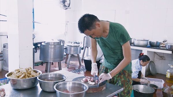 Sao nhập ngũ tập 7: Fan hâm mộ khấn khởi trước sự trưởng thành của Mr Cần Trô