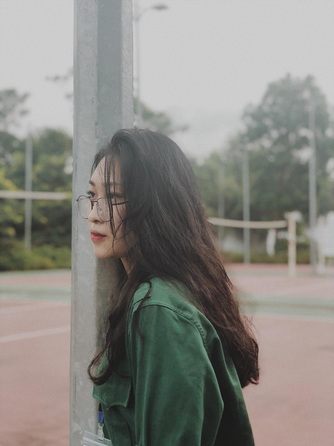 Hội hot girl quân sự: Thêm một nữ sinh nữa được hỏi xin info nhờ góc nghiêng thần thánh!