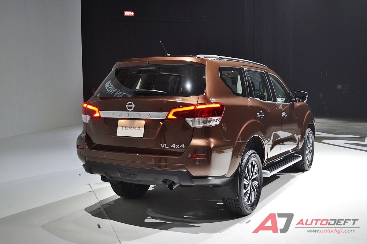 Nissan Terra giá từ 39.600 USD tại Thái Lan - đối thủ Fortuner