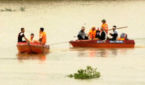 Hàng nghìn hộ dân thành phố Thanh Hóa ngập trong nước