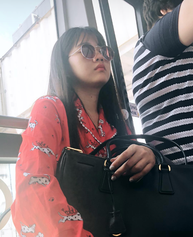 Du lịch bá đạo kiểu Trang Hý & Kiều Trinh: Chụp ảnh đẹp là xưa rồi, bây giờ phải lầy mới mốt!