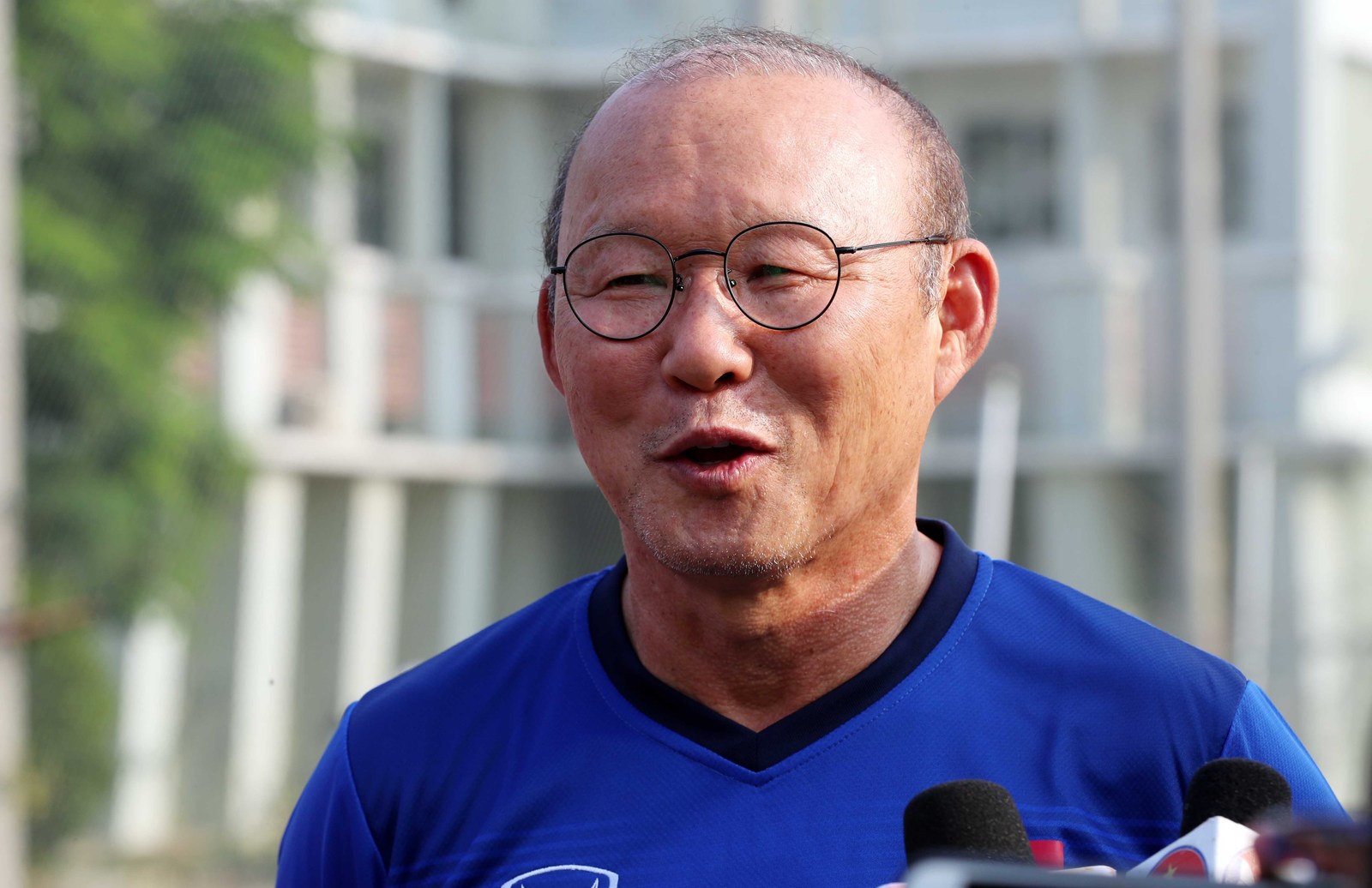 Tiến Dũng, Xuân Trường cười đùa trước trận đấu Nhật Bản