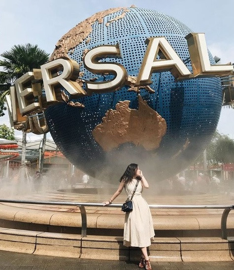 2 cháu gái ngày càng xinh đẹp, nóng bỏng của PGS Văn Như Cương