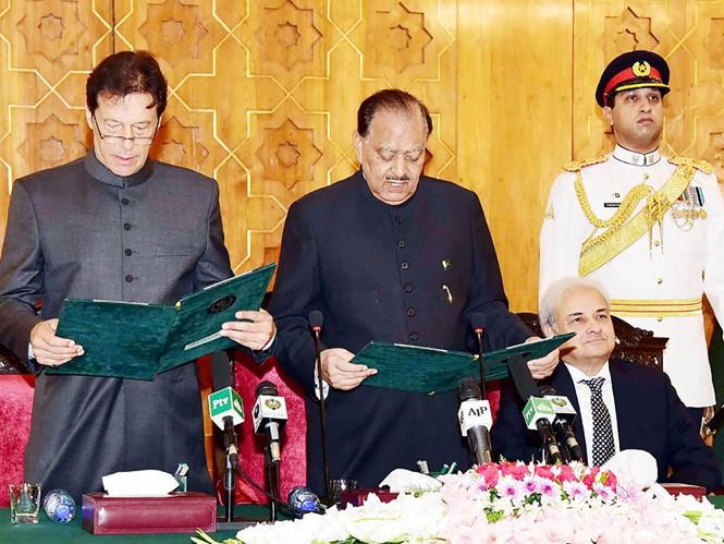 Pakistan có tân thủ tướng nghi ngại Mỹ