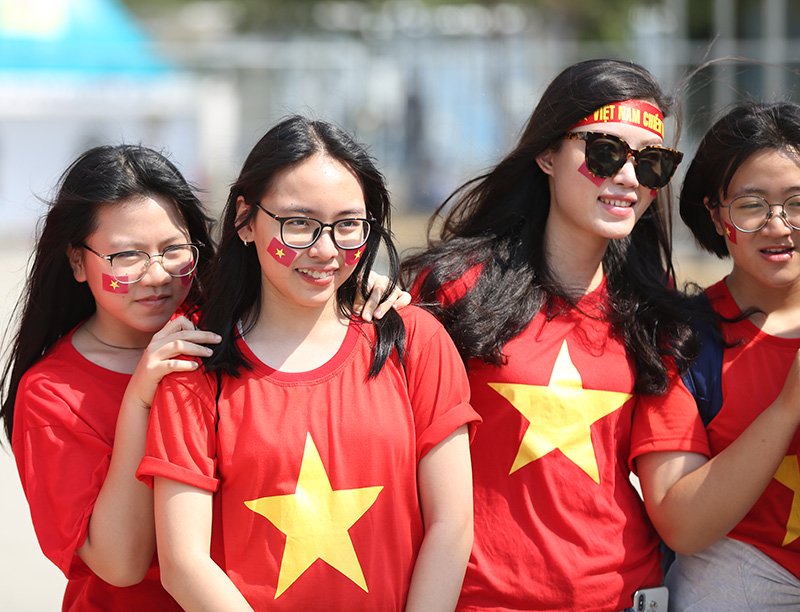 Bóng hồng Việt đổ bộ sân Wibawa Mukti tiếp lửa U23 Việt Nam