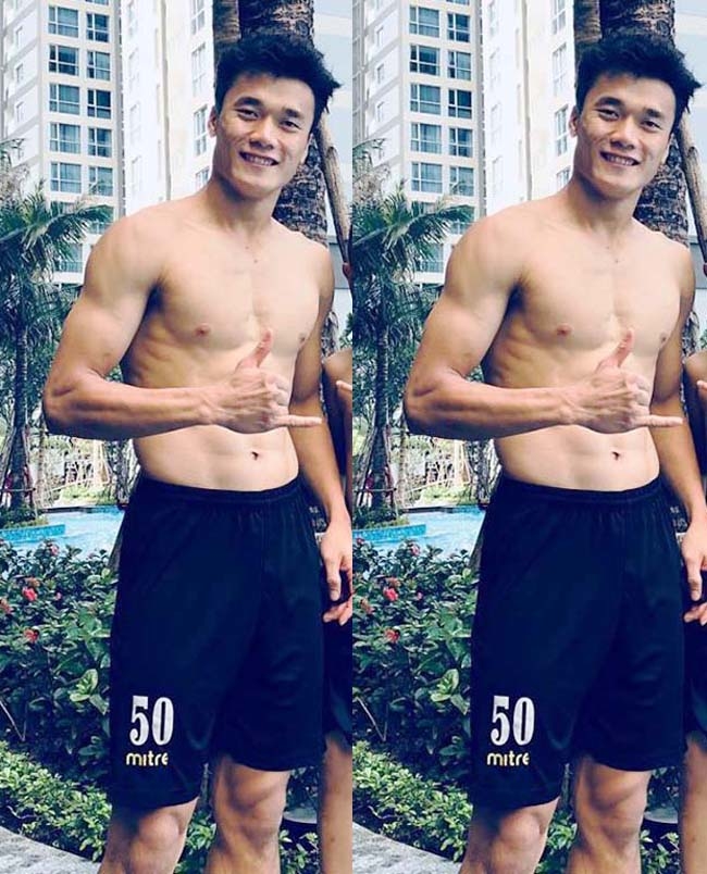 Tuyển Việt Nam ngâm bể nước đá phục hồi thể lực, fan nữ tranh thủ ngắm thân hình 6 múi cực chuẩn của dàn cầu thủ