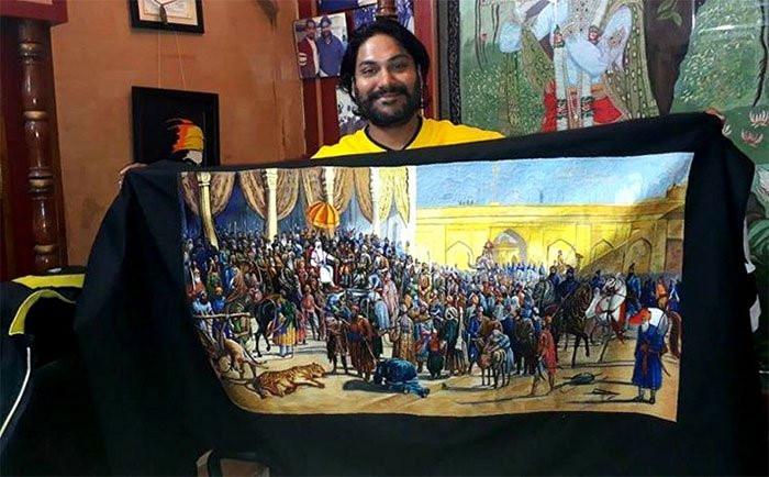 Họa sĩ vẽ tranh bằng... máy may độc nhất vô nhị