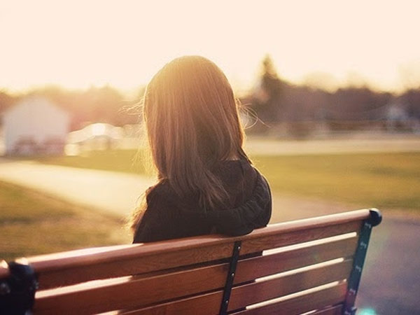 Vừa chia tay em đã yêu ngay người đàn ông khác