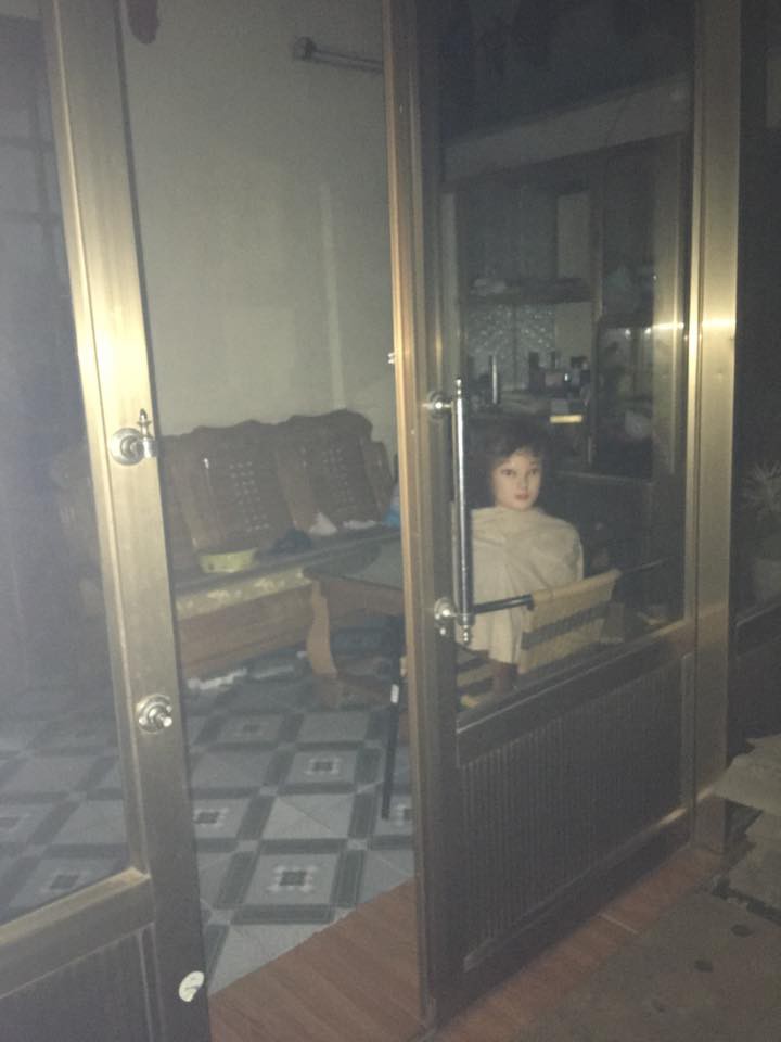 Nhà hay bị mất đồ, cô gái chia sẻ độc chiêu khiến ai đi qua cũng kinh hồn bạt vía, trộm không dám bén mảng