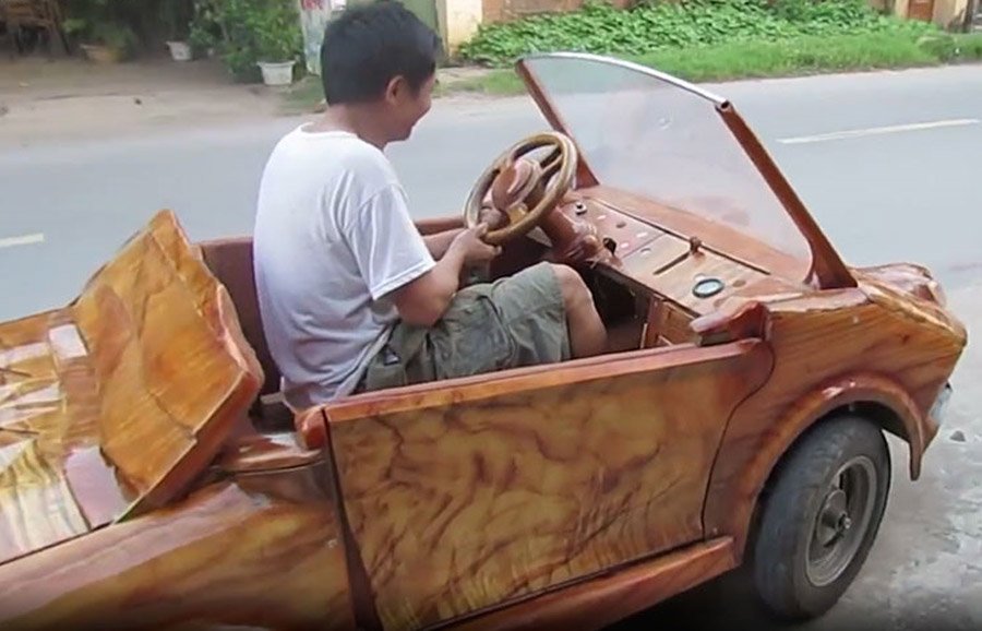 Hà Nội: Siêu xe Lamborghini bằng gỗ gây xôn xao
