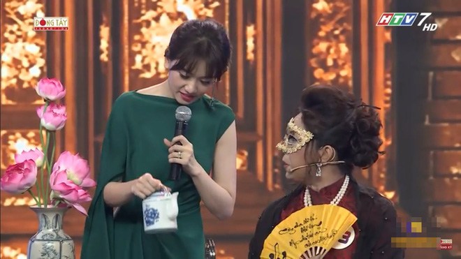 Giọng ca bí ẩn tập 3: Thấy Trấn Thành bênh mẹ, Hari Won tuyên bố mình là người sống trước sau như một