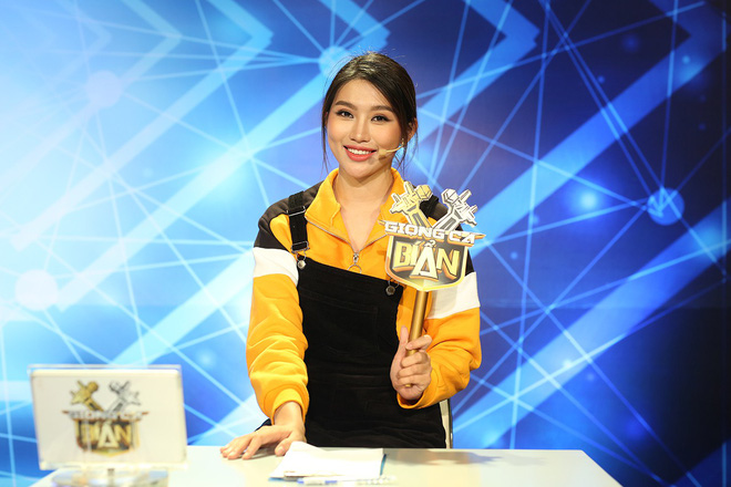 Giọng ca bí ẩn tập 3: Thấy Trấn Thành bênh mẹ, Hari Won tuyên bố mình là người sống trước sau như một