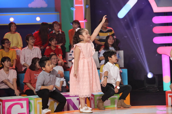 Nhanh như chớp nhí tập 3: Trấn Thành bị cậu bé biết tuốt chặt chém, chương trình lập kỷ lục với 3 giải nhất Nhanh như chớp nhí tập 3: Trấn Thành bị cậu bé biết tuốt chặt chém, chương trình lập kỷ lục với 3 giải nhất