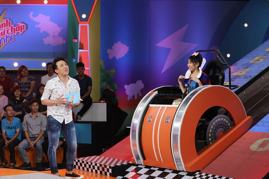 Nhanh như chớp nhí tập 3: Trấn Thành bị cậu bé biết tuốt chặt chém, chương trình lập kỷ lục với 3 giải nhất Nhanh như chớp nhí tập 3: Trấn Thành bị cậu bé biết tuốt chặt chém, chương trình lập kỷ lục với 3 giải nhất