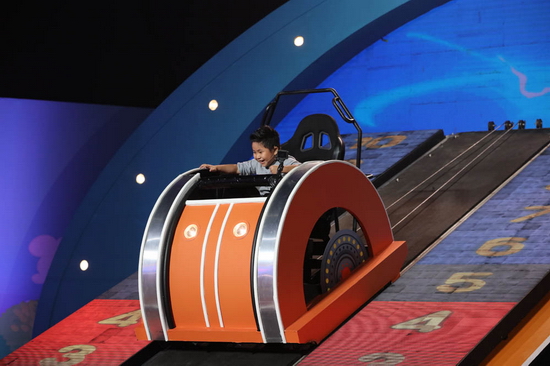 Nhanh như chớp nhí tập 3: Trấn Thành bị cậu bé biết tuốt chặt chém, chương trình lập kỷ lục với 3 giải nhất Nhanh như chớp nhí tập 3: Trấn Thành bị cậu bé biết tuốt chặt chém, chương trình lập kỷ lục với 3 giải nhất