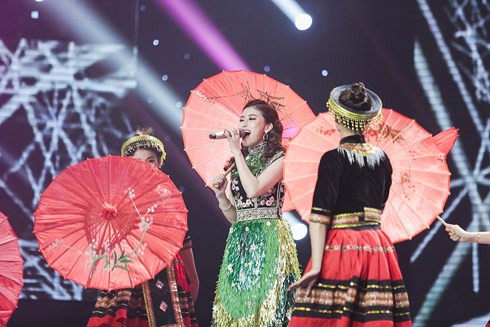 The Voice tập 14: Noo Phước Thịnh bảo toàn lực lượng tiến vào vòng Bán kết