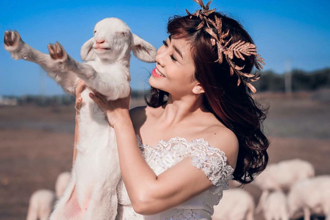 Nghệ sĩ Việt giúp đỡ Mai Phương điều trị bệnh ung thư phổi