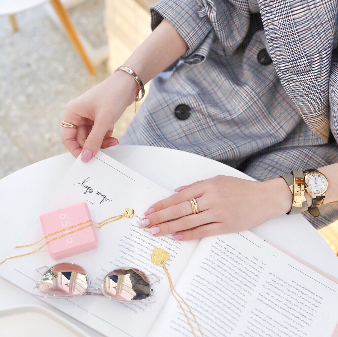 Để luôn mặc sang như người có tiền mà chẳng tốn kém sắm sửa đồ hiệu, các chị em chỉ cần tuân theo 6 gạch đầu dòng này