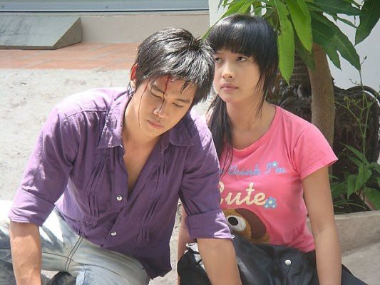 Phùng Ngọc Huy - ca sĩ bị ném đá, chỉ trích bội bạc, bỏ rơi diễn viên Mai Phương là ai?