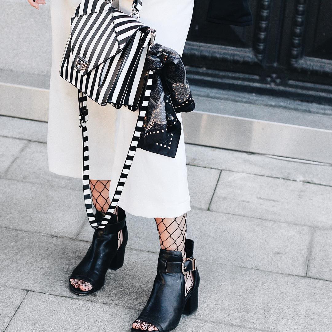 Cô em họ sang chảnh của cặp chị em gốc Việt từng gây bão Instagram vì đẹp, giỏi!