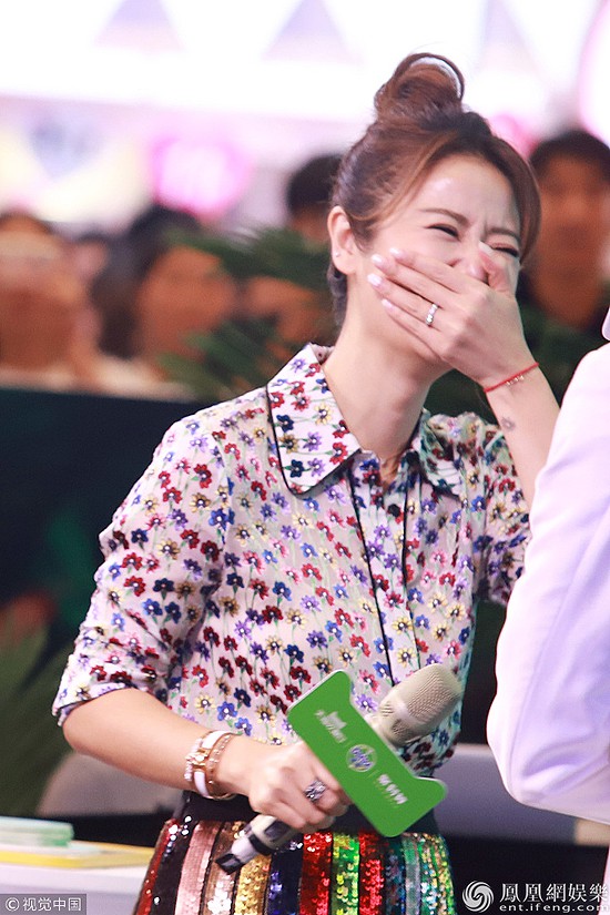 Khổ thân Lâm Tâm Như, thêm một bức ảnh dìm hàng để đời tiếp tục được lên sóng