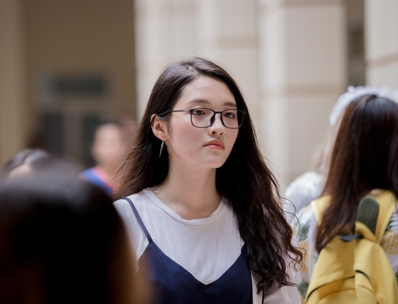 Ngắm dàn nữ sinh xinh xắn trường báo trong ngày nhập học, thế hệ hotgirl tiếp theo là đây chứ đâu