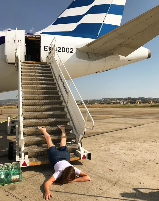 Tạo dáng quý tộc xưa rồi, hội Rich Kid thế giới mê mẩn dáng pose ngã sấp mặt thế này đây Tạo dáng quý tộc xưa rồi, hội Rich Kid thế giới mê mẩn dáng pose ngã sấp mặt thế này đây