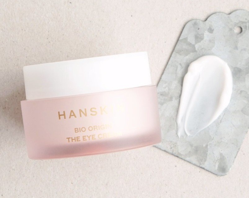 Quầng thâm mắt là nỗi niềm không của riêng ai nhưng làm sao để loại bỏ chúng thì không phải chị em nào cũng rõ