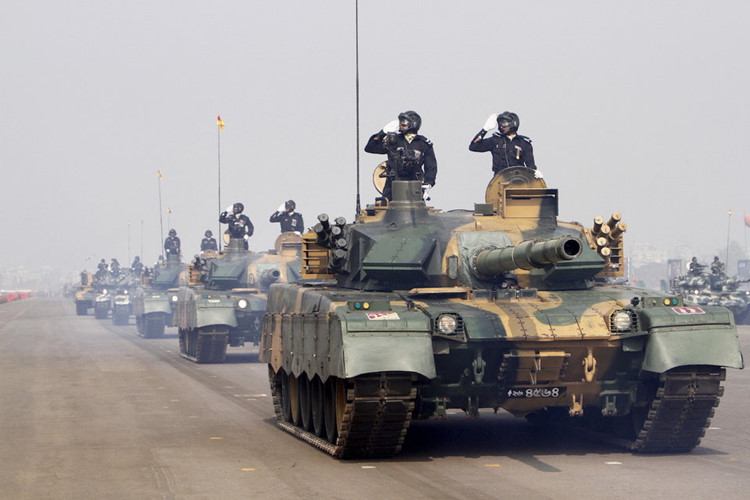 Việt Nam đứng top 5 các quốc gia mua vũ khí Nga nhiều nhất