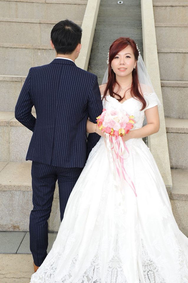 Chi hơn 60 triệu thuê người chuyên nghiệp chụp đám cưới, cặp đôi khóc ròng nhìn ảnh xấu như ma cấu, còn bị nhiếp ảnh mắng thêm