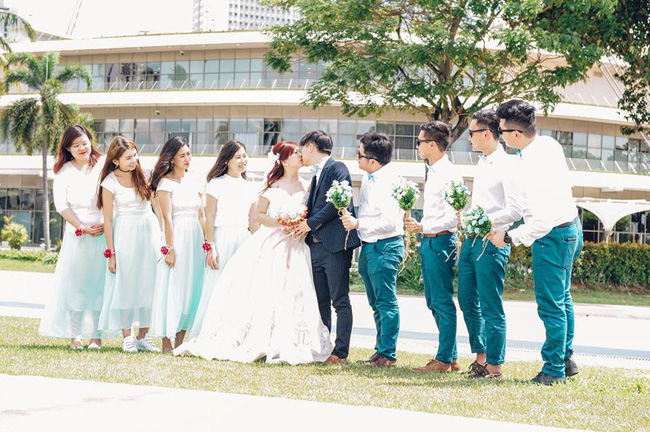 Chi hơn 60 triệu thuê người chuyên nghiệp chụp đám cưới, cặp đôi khóc ròng nhìn ảnh xấu như ma cấu, còn bị nhiếp ảnh mắng thêm