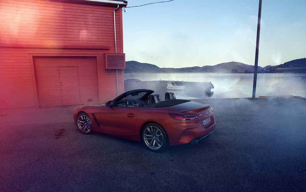 BMW Z4 2019 - xe thể thao mới cạnh tranh Audi TT
