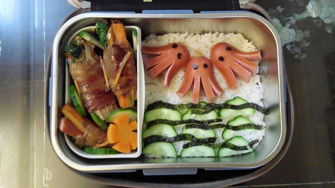 Chỉ chi 5 triệu/tháng tiền chợ cho 4 người lớn và 2 em bé, mẹ trẻ vẫn bày biện cơm đủ món ngon cho chồng mang đi làm