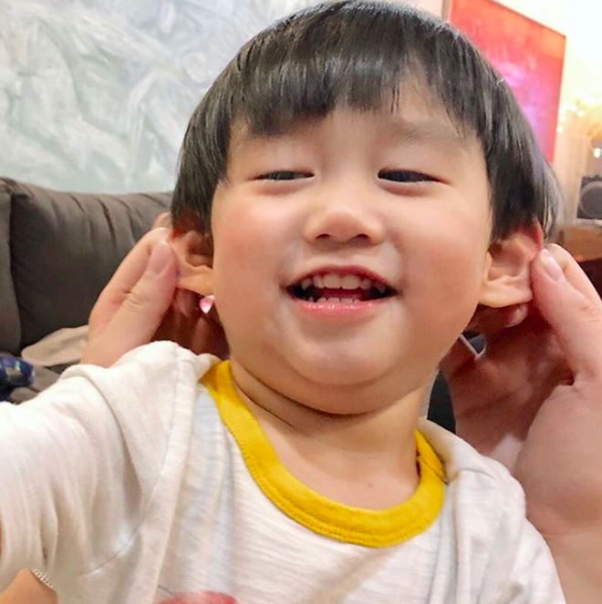 Chạm mốc 200k followers trên Instagram, Xoài chính là em bé hot nhất trên MXH Việt Nam ở thời điểm hiện tại