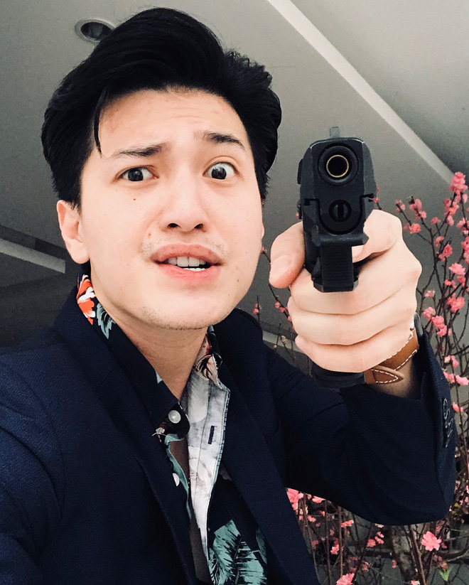 Huỳnh Anh dằn mặt rất gắt khi antifan chê bạn gái nhưng lại sai chính tả