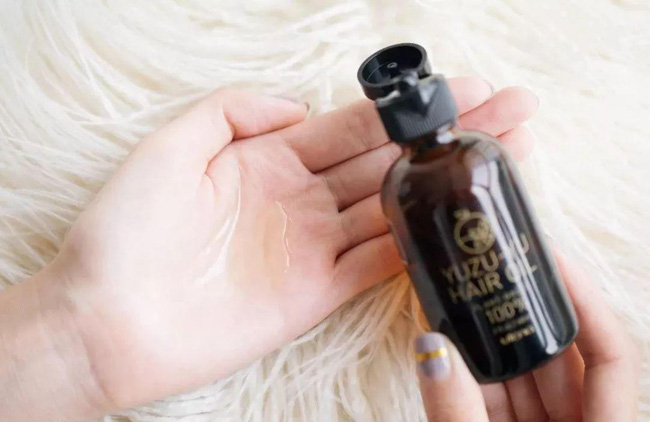 Cư dân mạng kháo nhau dùng tinh dầu bưởi tóc từ mỏng thành dày, nhưng liệu nó có thực sự thần thánh đến vậy?