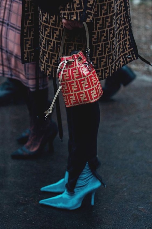 7 kiểu túi Thu này các cô gái phải cố mà tậu!