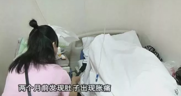 Cô gái 23 tuổi bị ung thư vì một tháng thay quần lót 1 lần